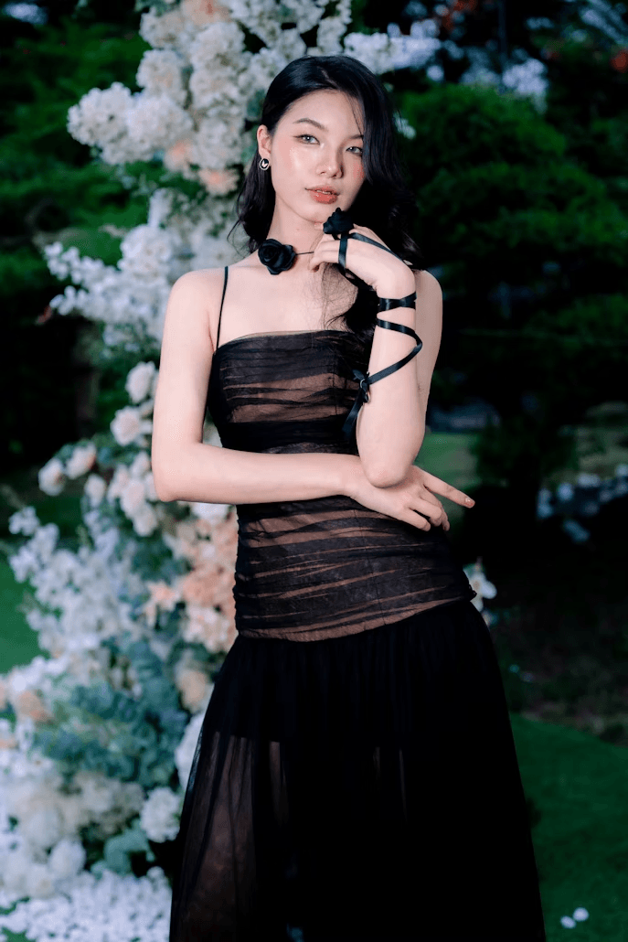 Chic Evening Gown